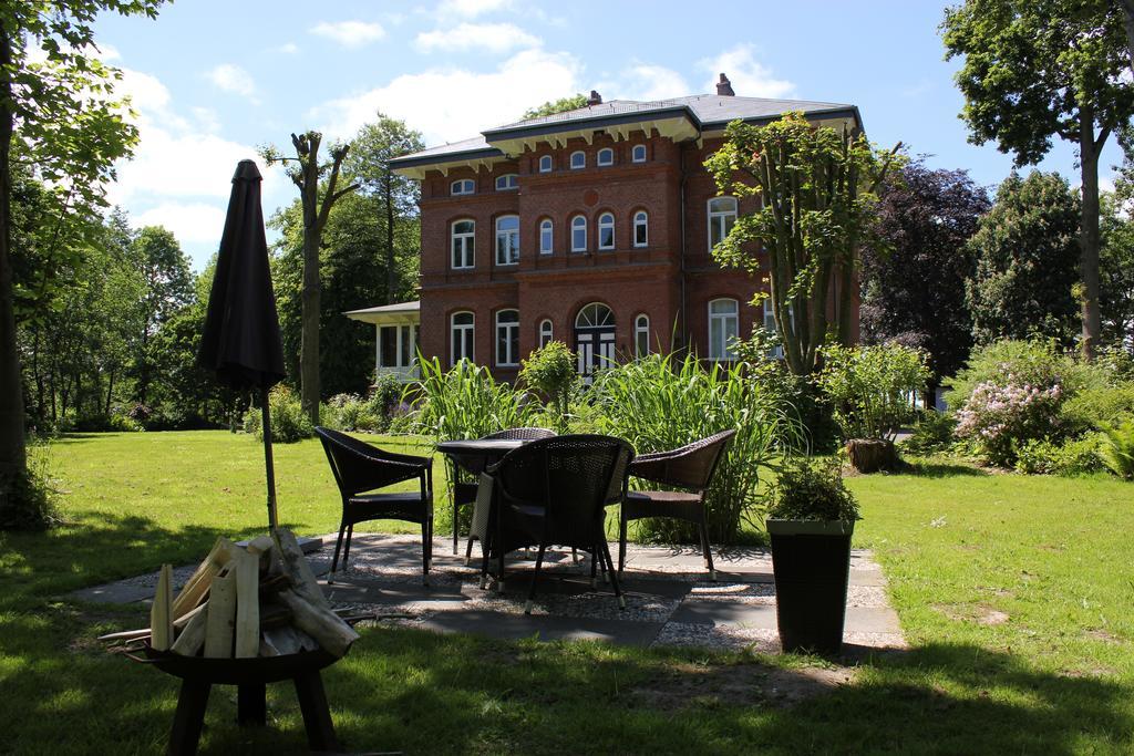 Haus Im Park Apartment Wesselburen Luaran gambar