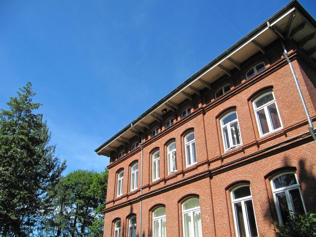 Haus Im Park Apartment Wesselburen Luaran gambar