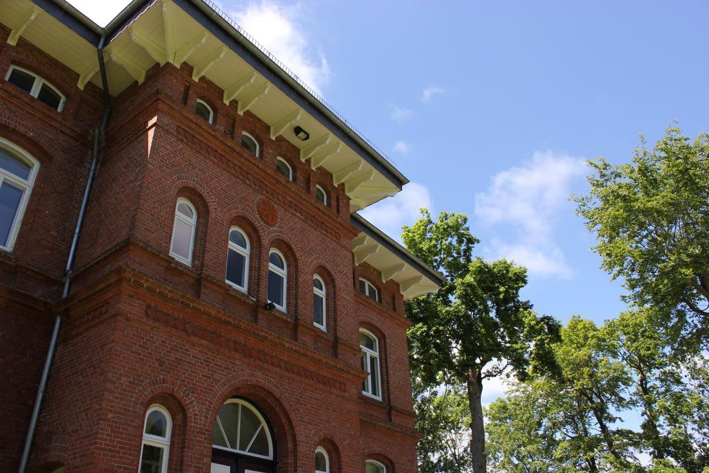 Haus Im Park Apartment Wesselburen Luaran gambar