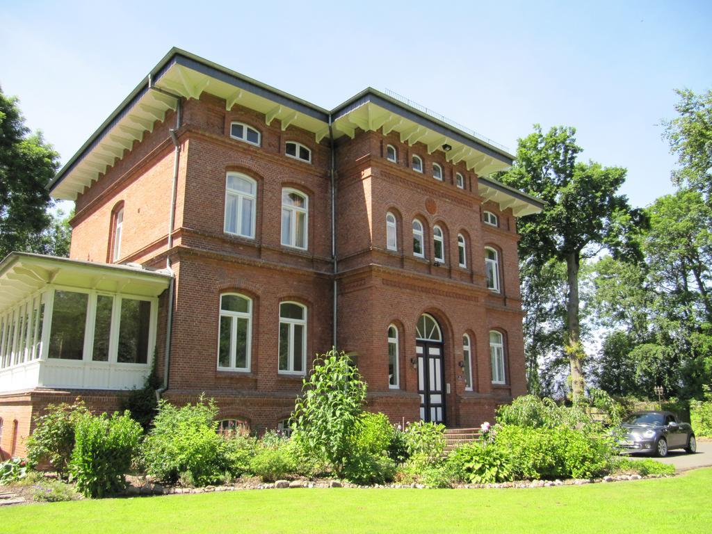 Haus Im Park Apartment Wesselburen Luaran gambar